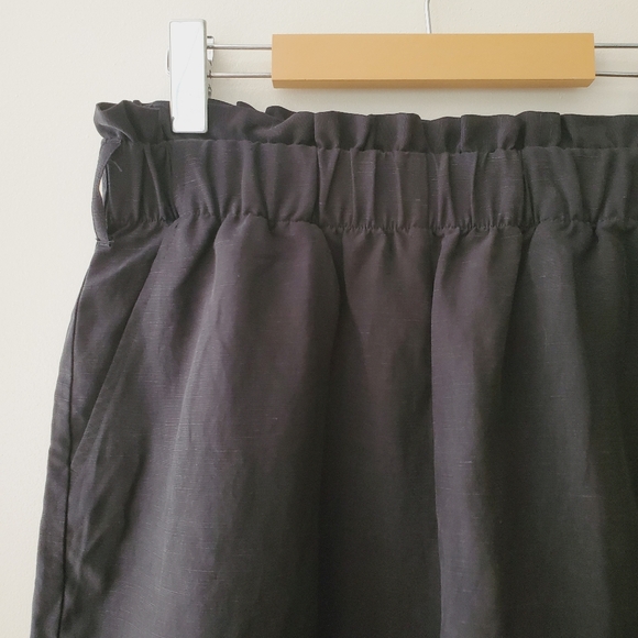 Tentree TreeLinen City Short - Picture 6 of 16